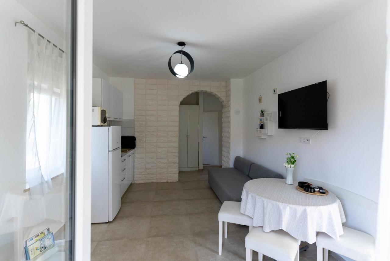 Briuni Riviera Apartment Πούλα Εξωτερικό φωτογραφία