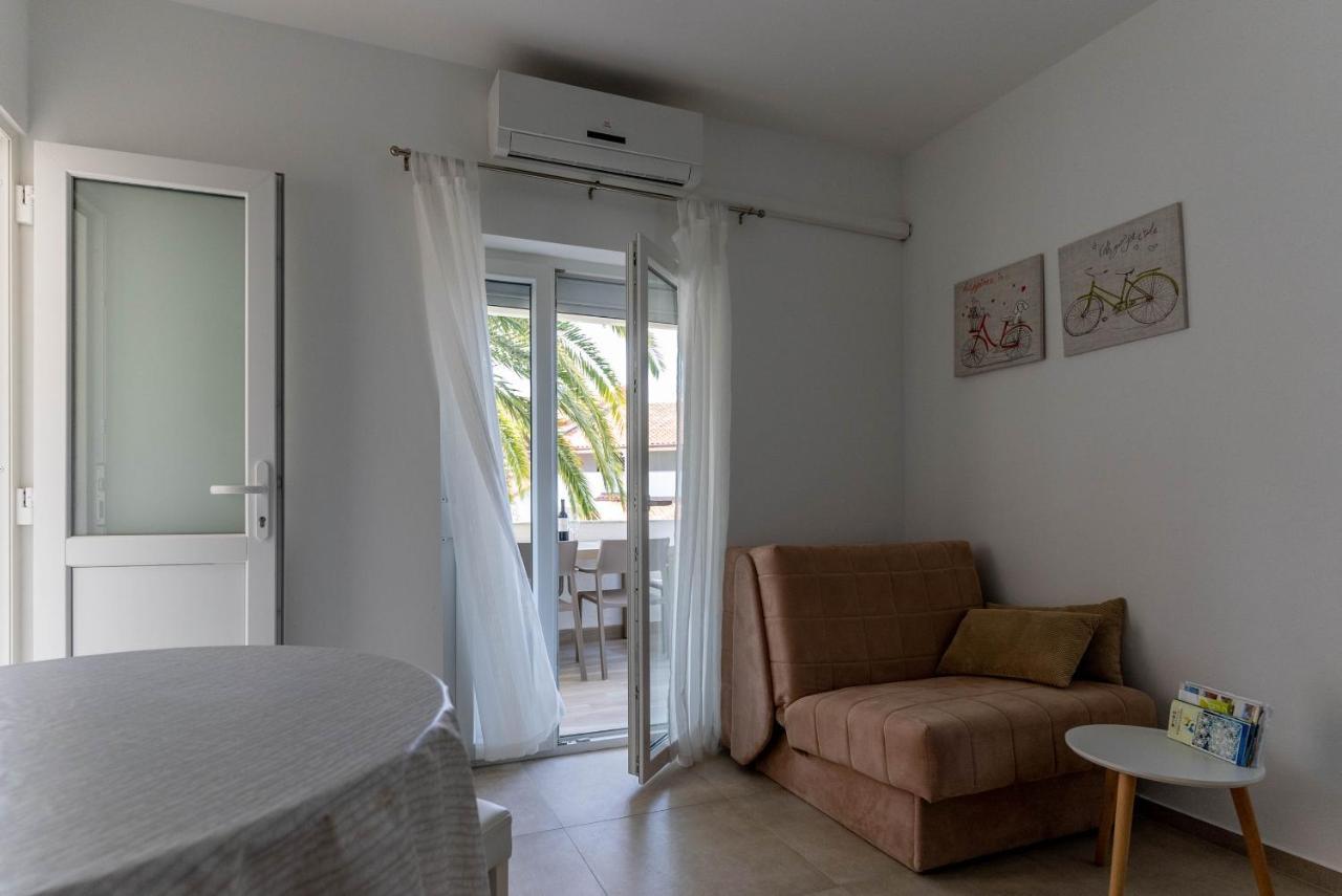 Briuni Riviera Apartment Πούλα Εξωτερικό φωτογραφία
